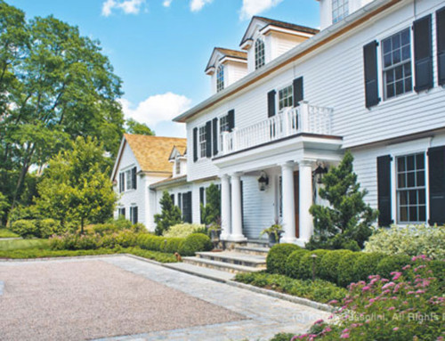 Home Design Maximizes Outdoor Space